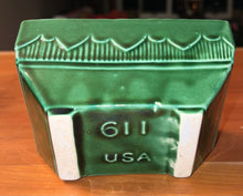 Load image into Gallery viewer, Vintage American Pottery MCM Green Planter, 611 USA