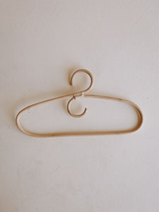 Rattan Hanger