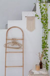 Rattan Hanger